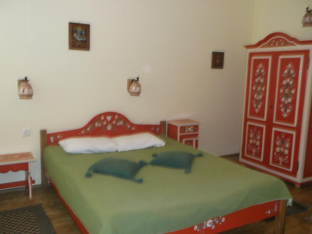 Pensiunea Sub Cetate Cisnădie Habitación foto